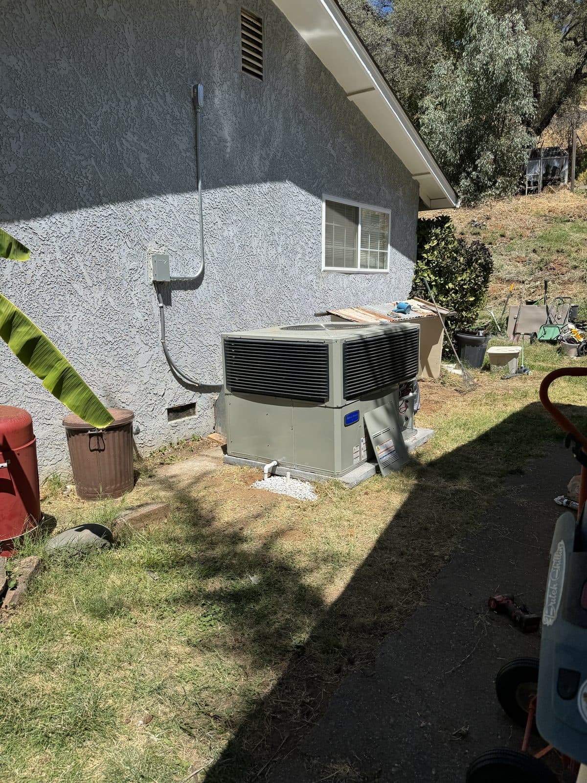 New Day HVAC package unit installation at Sacramento home